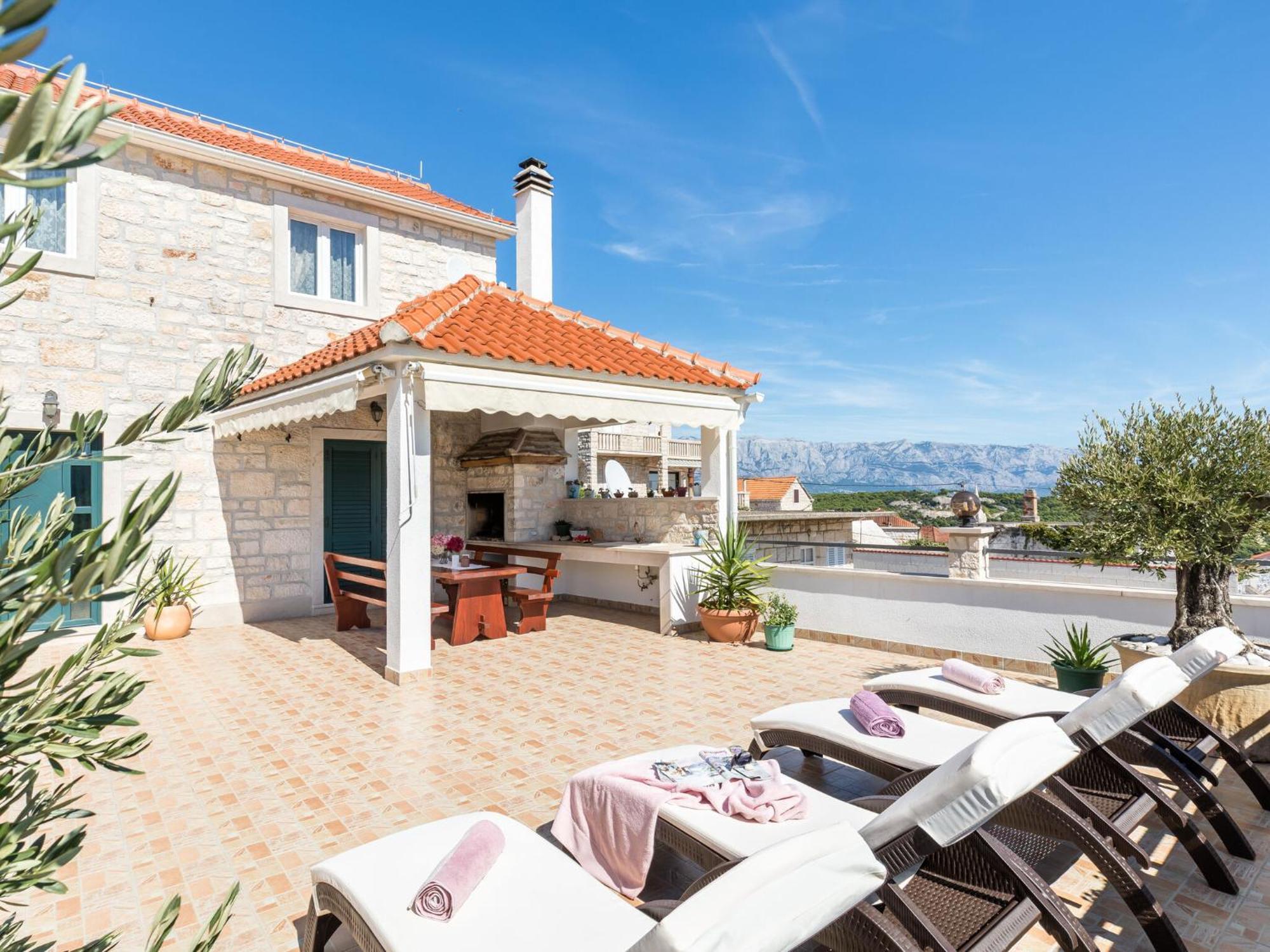 Luxurious Villa In Selca With Pool Exteriér fotografie